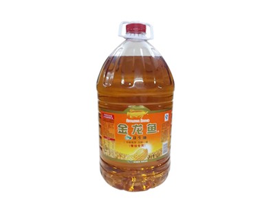 紅龍魚(yú)長(zhǎng)到多大才用紫色燈照出來(lái)（紅龍魚(yú)長(zhǎng)到多大才用紫色燈照出來(lái)呢）龍魚(yú)成長(zhǎng)關(guān)鍵期，何時(shí)開(kāi)始使用