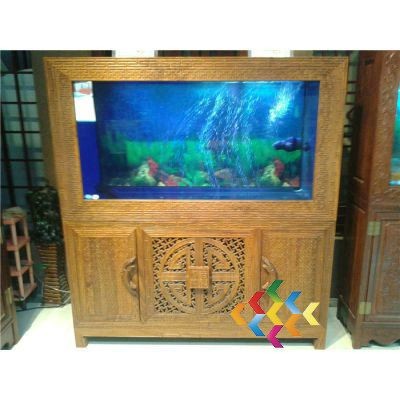 超白玻璃和普通玻璃魚缸對比哪個好，白玻璃與普通玻璃魚缸，性能與