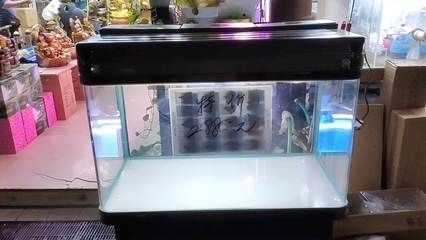 超白魚缸最簡單的鑒別方法視頻：如何鑒別超白魚缸？