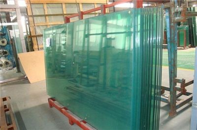 超白玻璃和普通玻璃魚缸養(yǎng)魚有差別嗎：超白玻璃和普通玻璃魚缸的區(qū)別