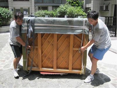 定做超市魚缸多少錢合適：定做超市魚缸的價(jià)格 定做超市魚缸多少錢合適：定做超市魚缸的價(jià)格 魚缸百科 第4張