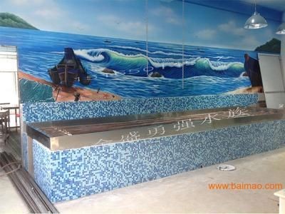 大型觀賞魚缸施工方案：大型觀賞魚缸施工方案包括以下幾個部分