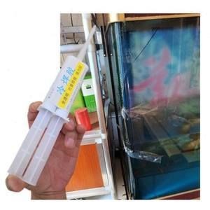 補魚缸玻璃裂縫用什么膠水好：修復魚缸玻璃裂縫的方法