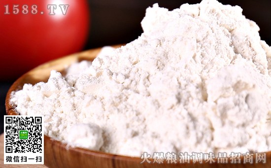 銀龍魚魚鱗上有白點是什么原因引起的（銀龍魚魚鱗上有白點是什么原因引起的呢）