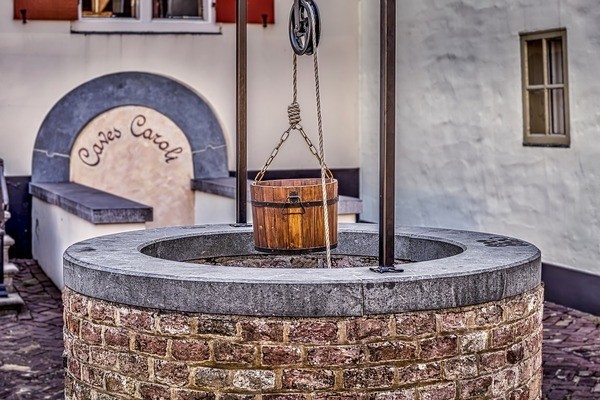 揚中市三茅鎮森森水族館（揚中市三茅鎮森森水族館電話）