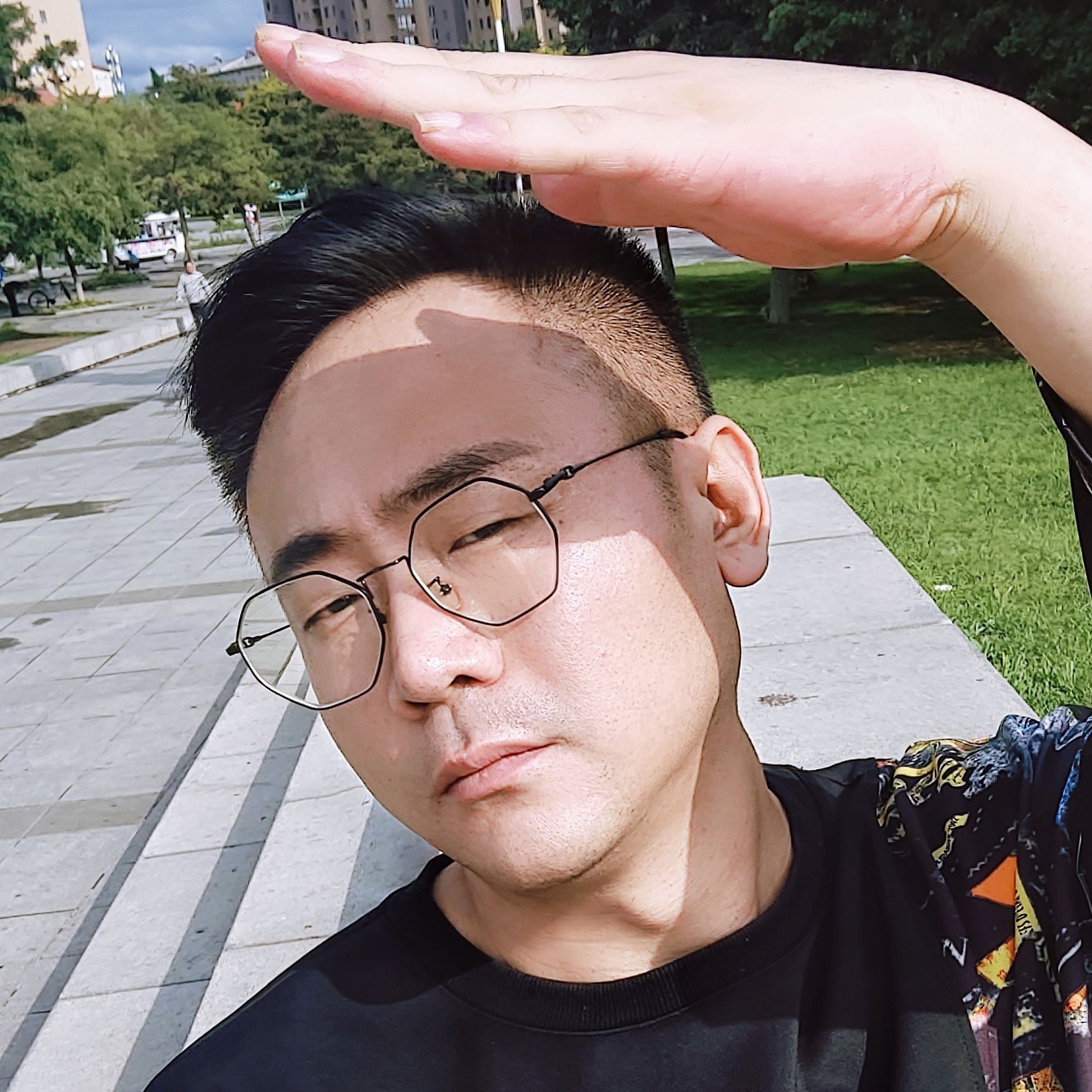 1000萬金龍魚圖片，你可以按需選擇，，突出震撼感，千萬級金龍魚絕美影像驚艷登場，簡潔直白型，1000萬金龍魚高清圖鑒，引發好奇式，探秘價值1000萬的金龍