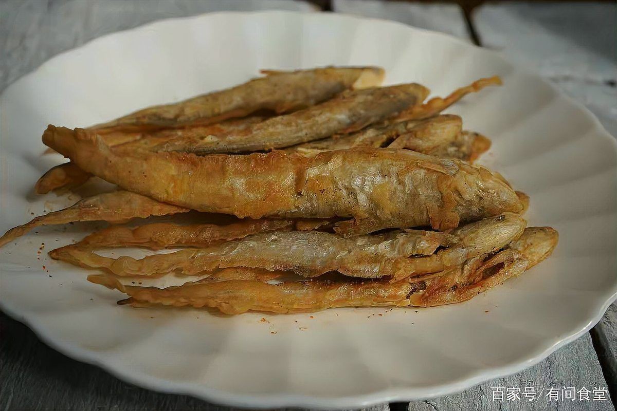 和刀魚很像的是什么魚