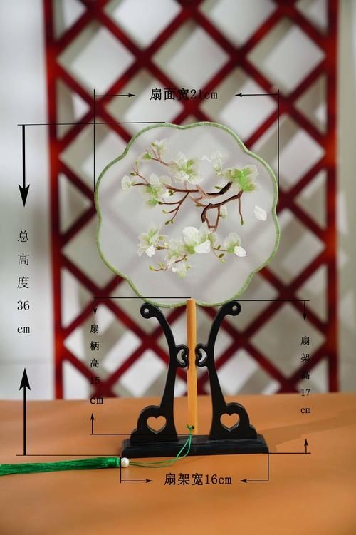 古風(fēng)玉扇圖片，唯美古風(fēng)玉扇高清圖片，執(zhí)扇展雅韻，墨染千年風(fēng)