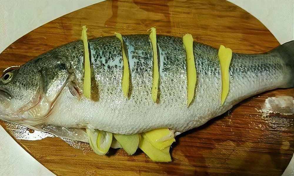 開背魚為何盡量少吃，警惕！常吃開背魚暗藏的健康隱患你了解嗎？