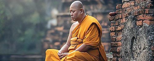 和尚要什么文憑，和尚為何無(wú)需文憑？論修行與世俗