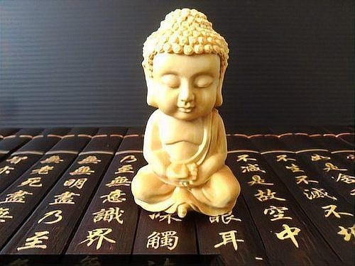 和尚能玩手機(jī)嗎，僧人能否使用手機(jī)？從戒律到現(xiàn)實(shí)的 和尚能玩手機(jī)嗎，僧人能否使用手機(jī)？從戒律到現(xiàn)實(shí)的 龍魚論壇 第2張