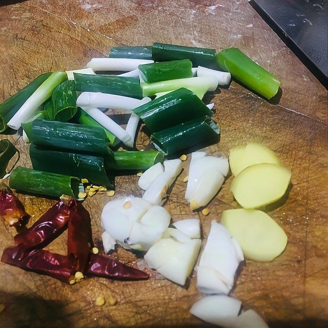 家常紅燒魚的做法，家常紅燒魚詳細步驟，輕松學會經典美味做法