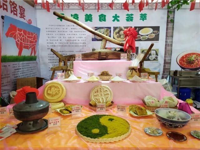 平?jīng)鳊堲~(yú)店，平?jīng)鋈藲恺堲~(yú)店推薦｜專業(yè)水族館·