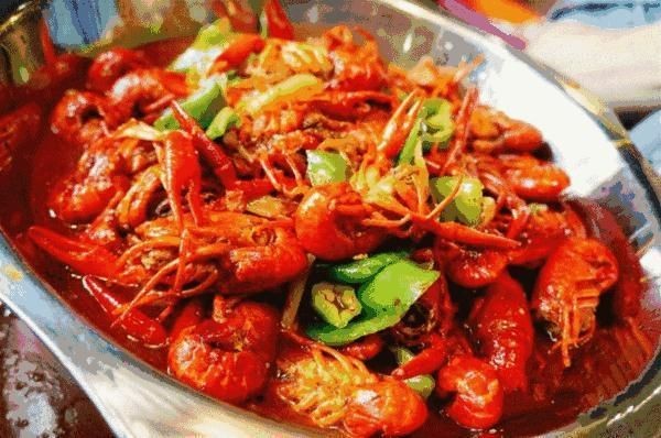 宿州龍魚店：安徽首家龍魚主題日料店宿州龍魚主題日料店 宿州龍魚店：安徽首家龍魚主題日料店宿州龍魚主題日料店 全國水族館企業(yè)名錄 第10張