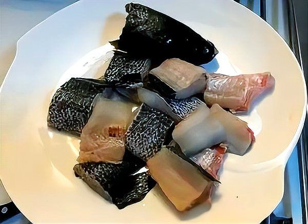廣西黑魚叫什么：廣西地區(qū)所稱的“黑魚”通常指鱧科魚類