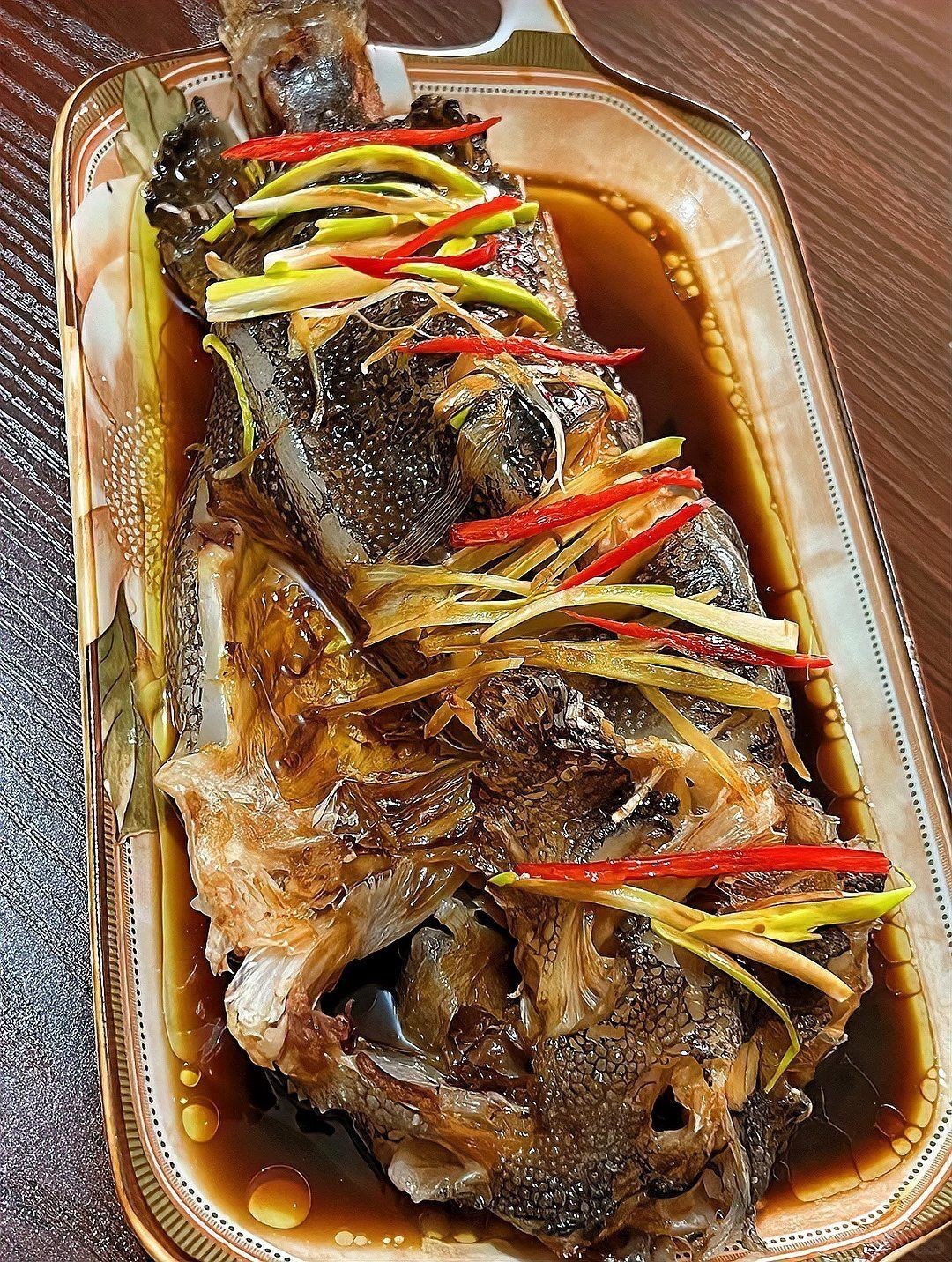 海參斑魚為什么不建議吃：海參斑魚的食用安全性存在爭議，專家建議謹慎食用海參斑魚
