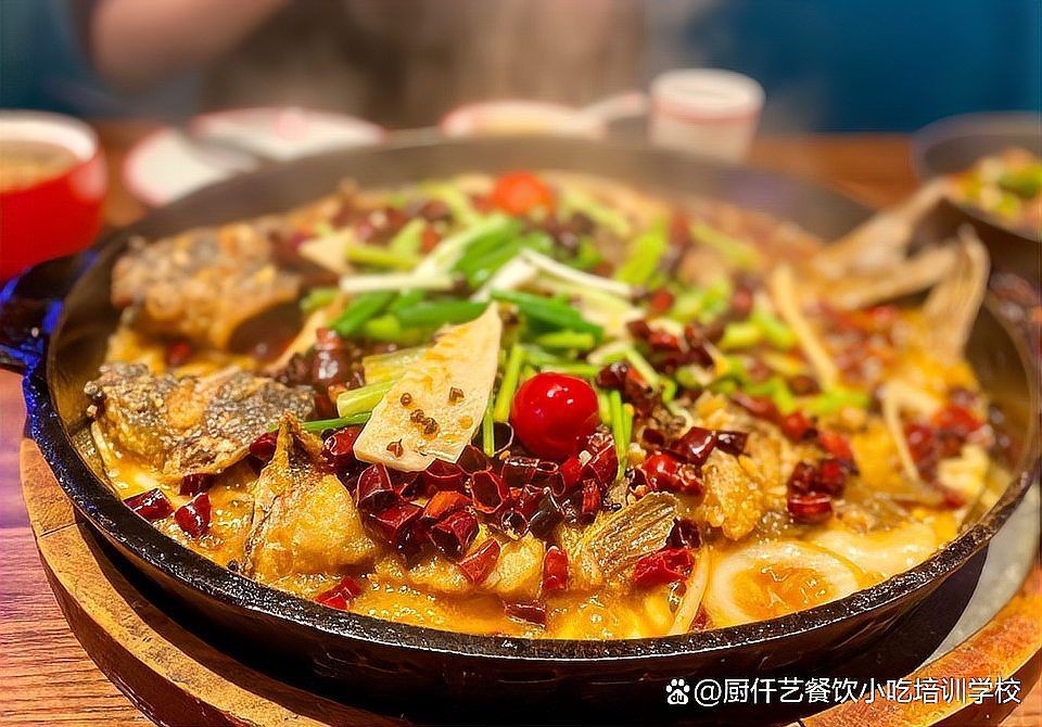 家庭鐵板烤魚(yú)做法：**《家庭鐵板烤魚(yú)做法》