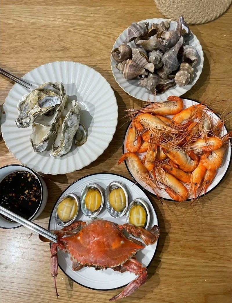 杭州水族批發(fā)市場：杭州水產(chǎn)批發(fā)市場是華東地區(qū)極具影響力的專業(yè)水產(chǎn)交易樞紐