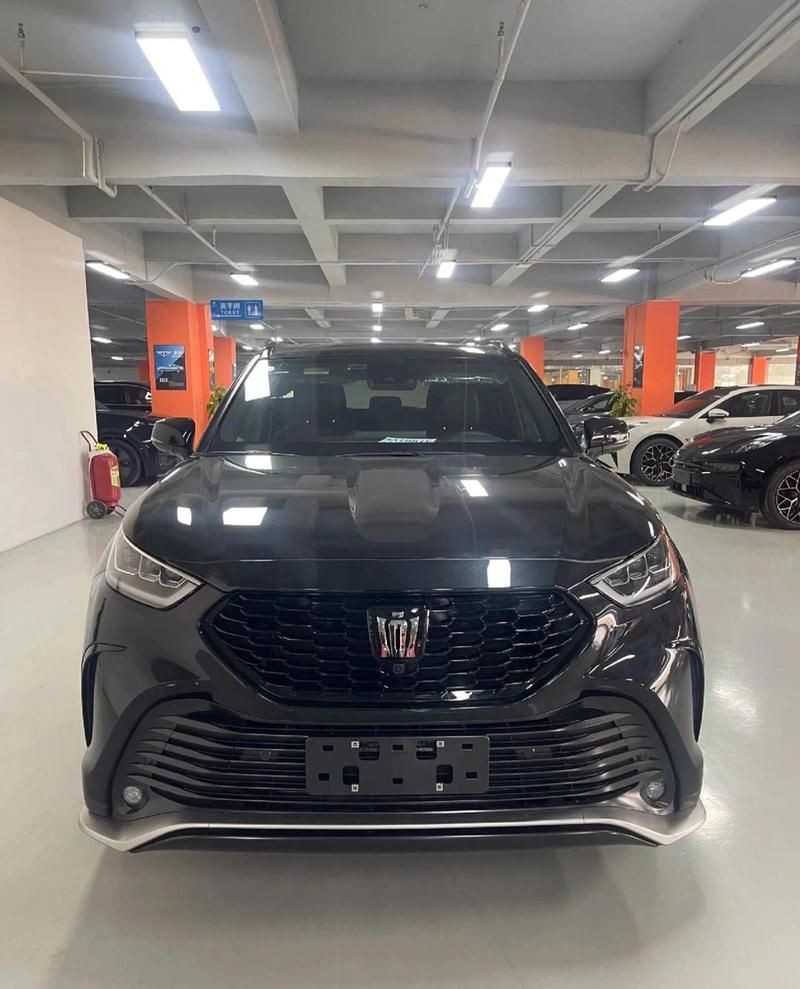 皇冠豹2024款最新價格：2024款豐田皇冠豹正式公布售價區(qū)間為xx萬元至xx萬元