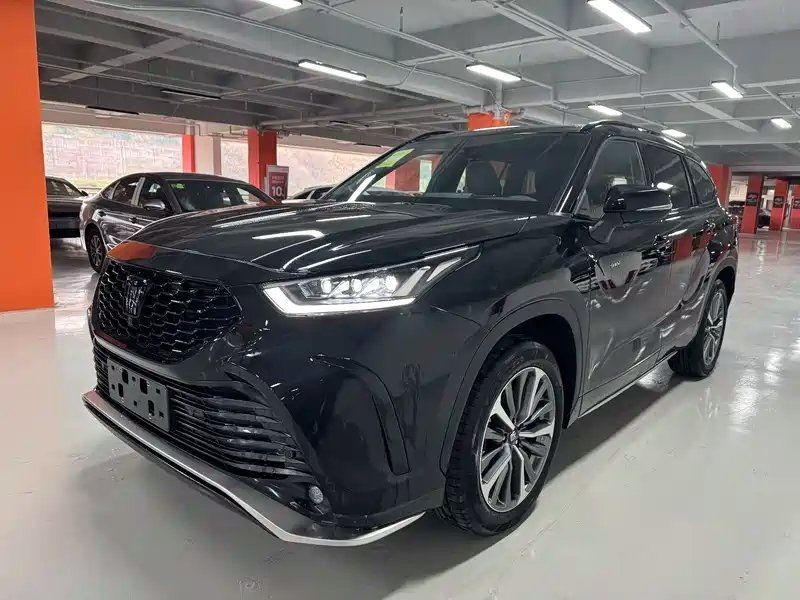 皇冠豹2024款最新價格：2024款豐田皇冠豹正式公布售價區(qū)間為xx萬元至xx萬元