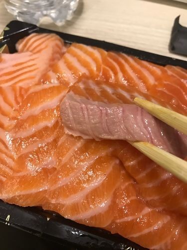 海里家里三文魚加盟：**《海里家里三文魚加盟》