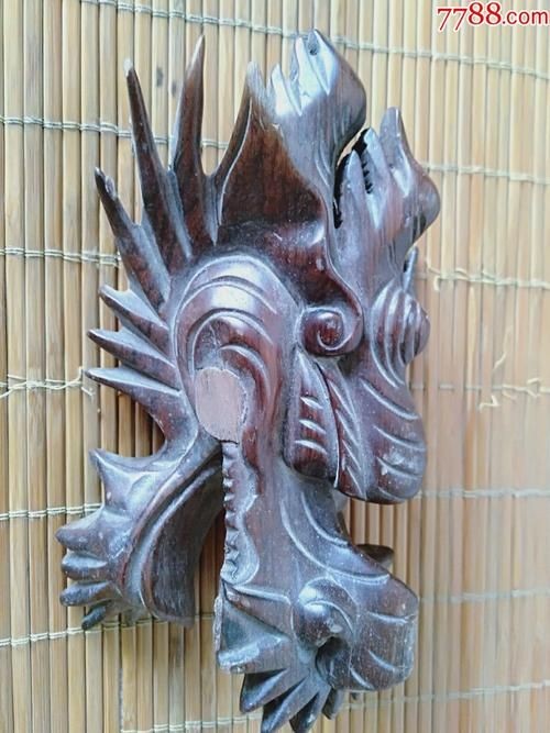 木雕龍頭圖片：中華最大實(shí)木雕龍頭橫空出世重達(dá)32人抬起新聞