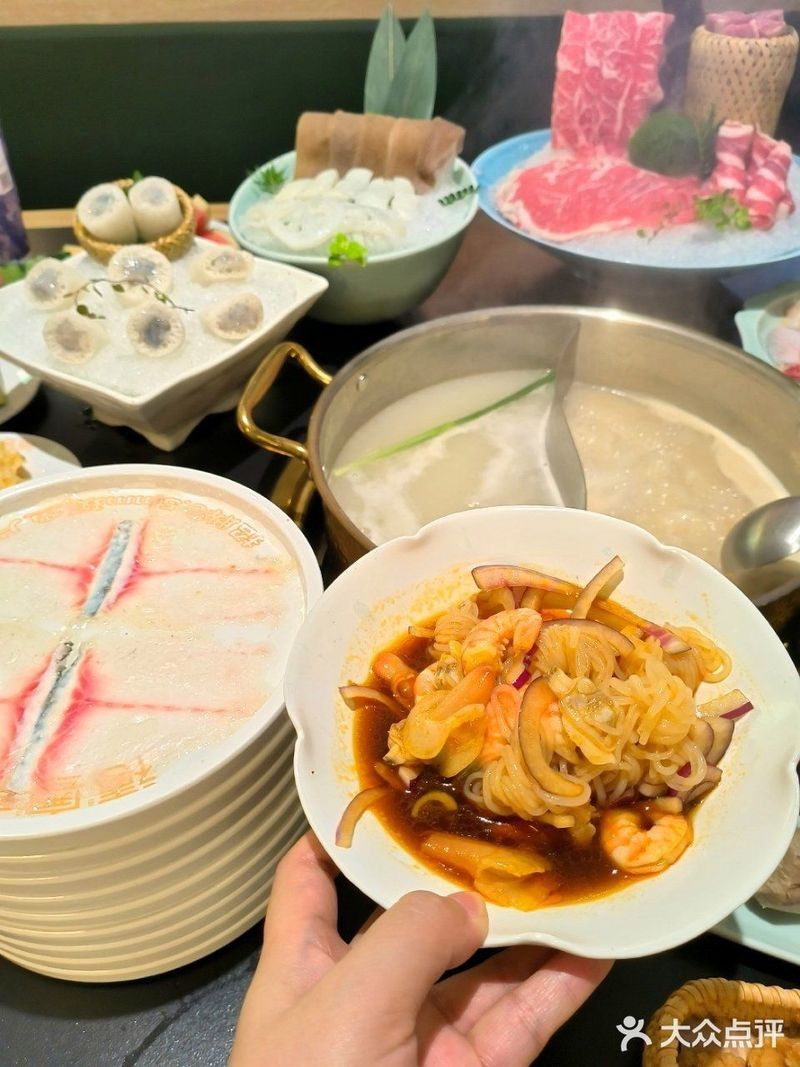 鏡湖龍魚店|鹽城唯一一家以斑魚海鮮粥火鍋為特色的餐飲名店鏡湖龍魚店