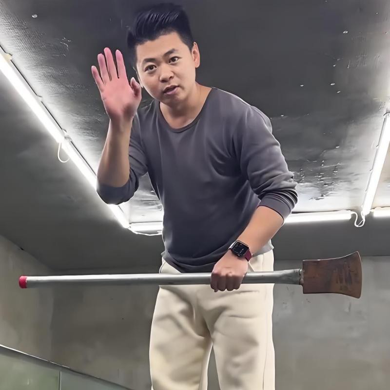 愛養魚的龍龍巨骨舌魚|《愛養魚的龍龍巨骨舌魚》