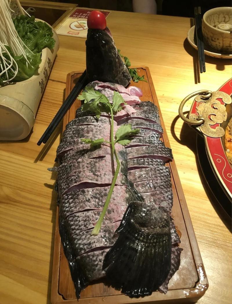 金平苗族龍魚店【關于金平苗族龍魚店的特色與相關文化背景】