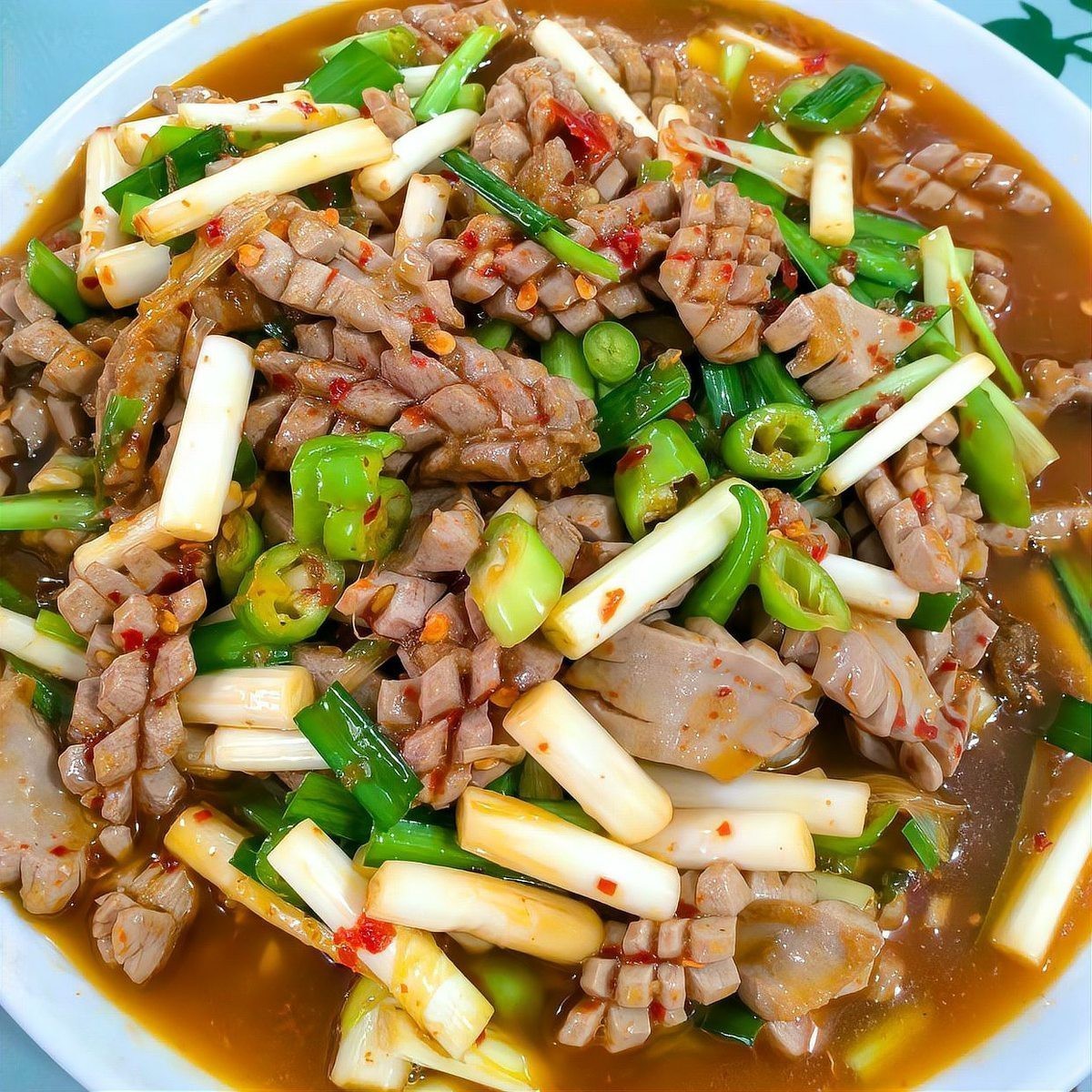 自流井龍魚店【四川自貢市備受歡迎的10個特色餐館，排隊也要去吃一次】 自流井龍魚店【四川自貢市備受歡迎的10個特色餐館，排隊也要去吃一次】 全國水族館企業(yè)名錄 第1張