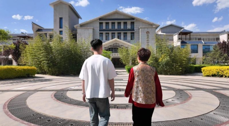 白銀區(qū)龍魚(yú)店【江小漁鮮魚(yú)火鍋的具體地址在哪里】