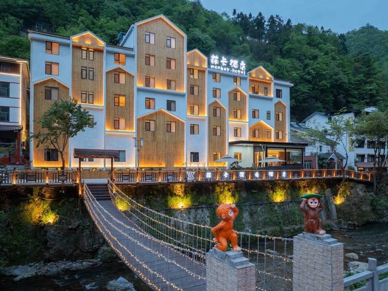 神農架水族店【武漢神農架水族店：獨特風情下的奇妙水族世界，那片充滿神秘與自然氣息的地方】