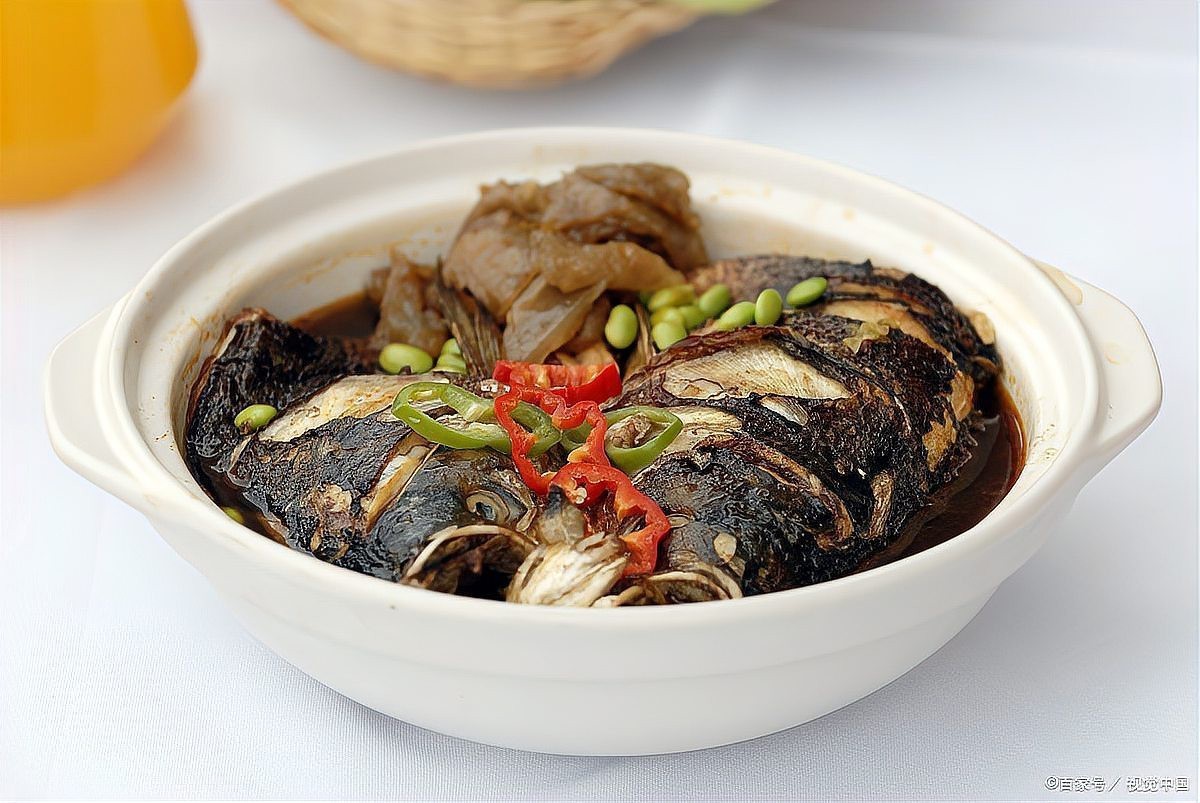 魚頭朝什么方向最旺財【關于魚頭朝向與旺財的風水學理論與風水學理論與風水學理論】