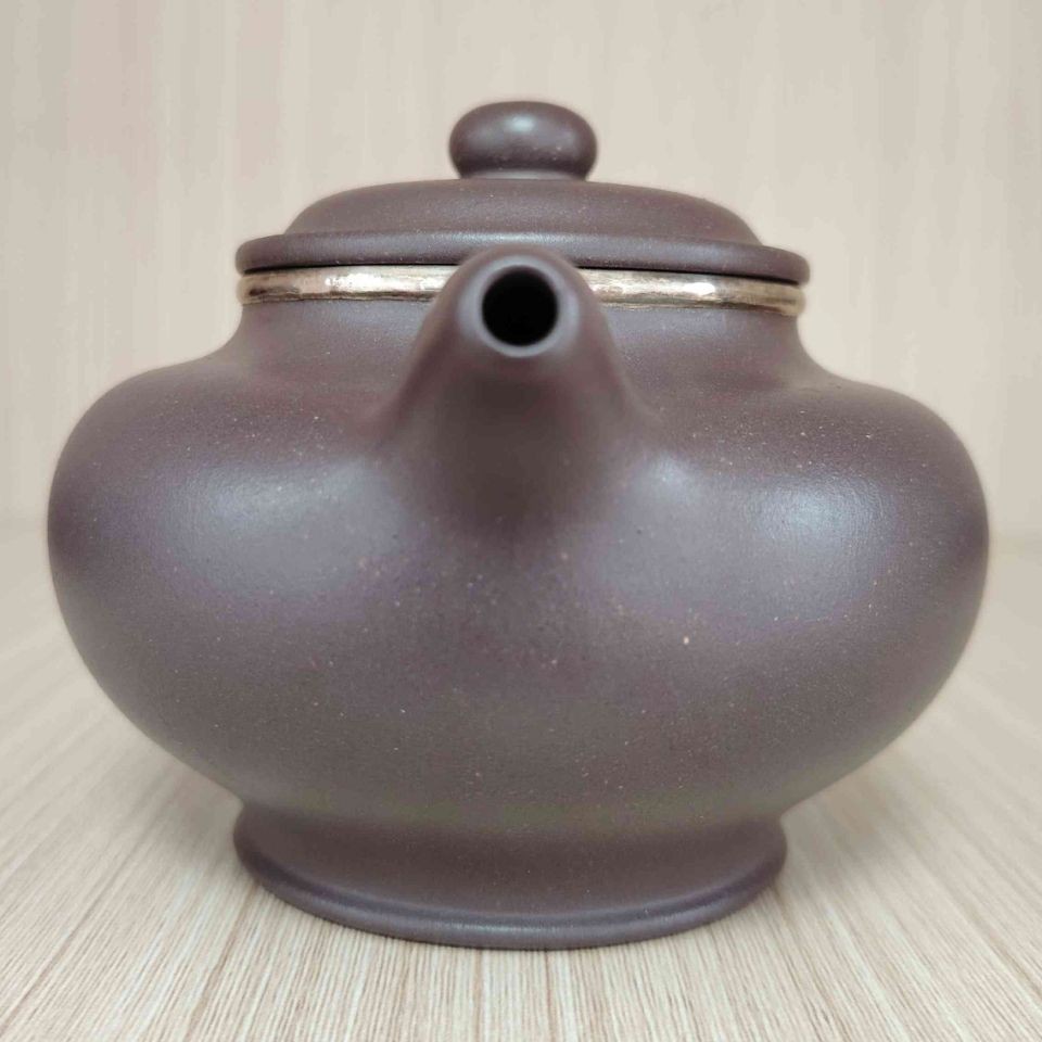 紅皮龍好還是底槽清好【紅皮龍和底槽清哪種泥料好】