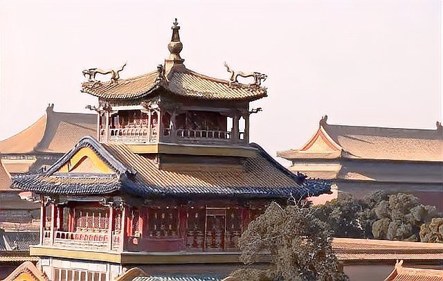 帝王三間【《帝后三間》帝王國內(nèi)售價(jià)暴漲50倍】