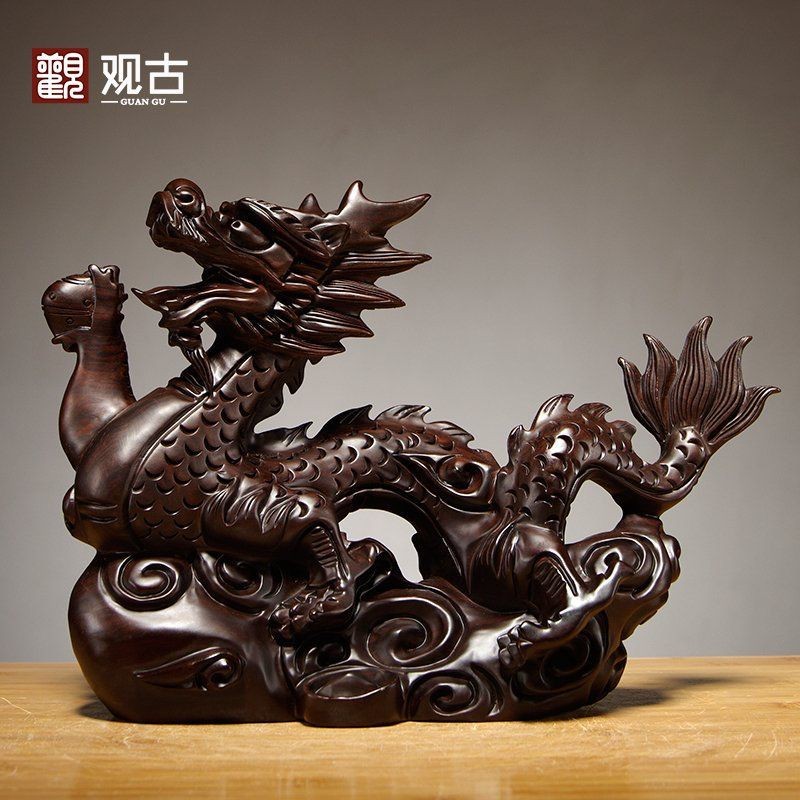 龍擺件有哪些材質(zhì)選擇【手把手教你判斷龍吊墜怎么選昂然又純美的繁花0e】