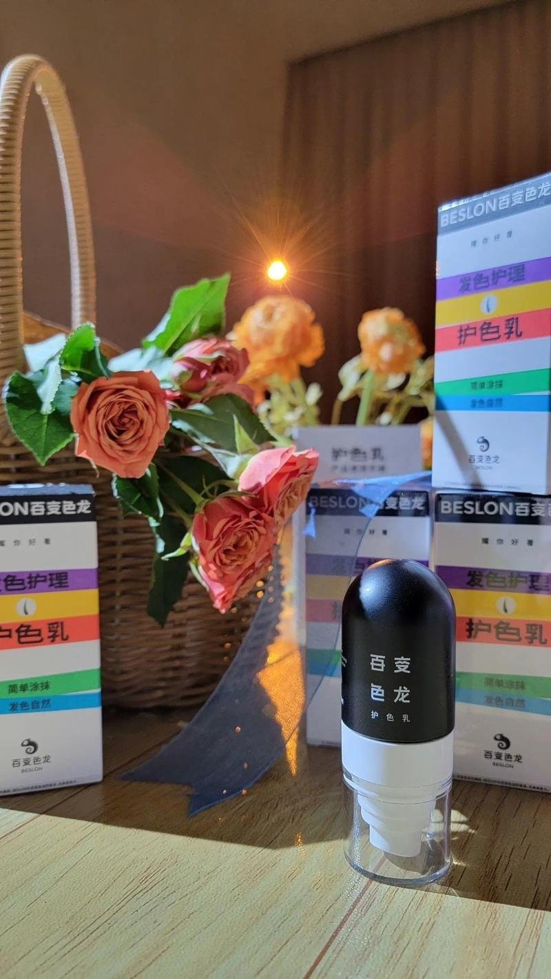 紅龍染發(fā)劑的用戶評價如何？【紅龍染發(fā)劑在用戶評價中呈現(xiàn)以下特點(diǎn)】