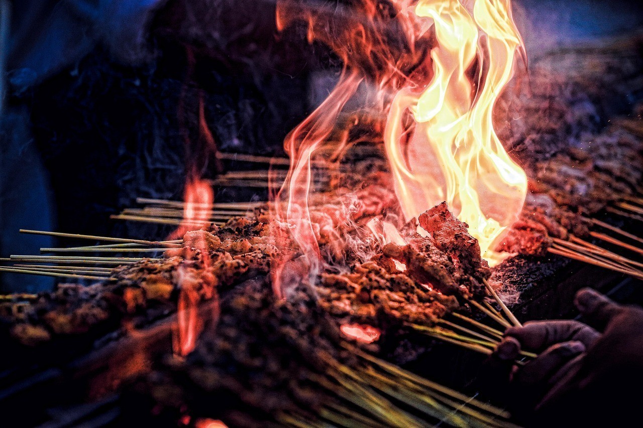 龍師火帝鳥(niǎo)官人皇的句子【“龍師火帝，鳥(niǎo)官人皇”八個(gè)字如璀璨星辰，照亮中華文明時(shí)分】