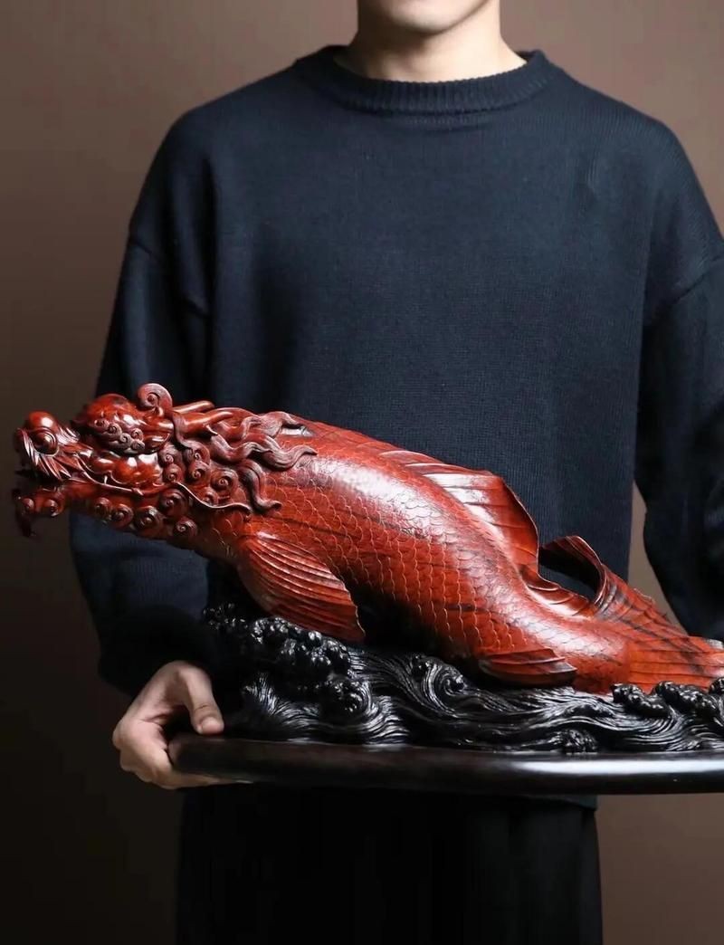 龍頭魚身掛件什么寓意【龍頭魚身掛件寓意豐富從傳統象征來看龍頭魚身掛件的寓意與象征】