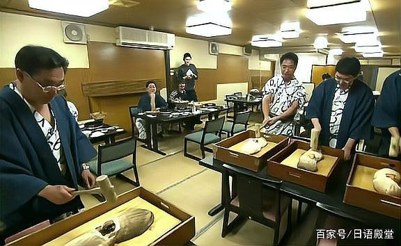 日本人最愛吃的10種魚【日本人最愛吃的10種魚，三文魚是常見之選】