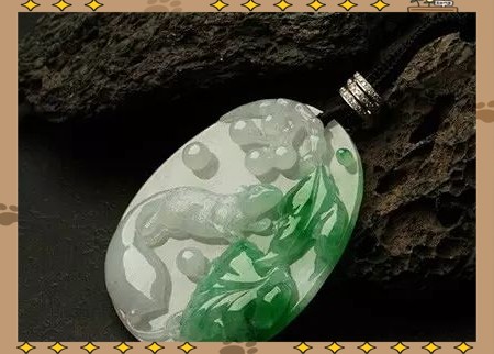 屬狗和屬兔的人適合佩戴龍飾嗎？【屬狗和屬兔的人佩戴什么顏色的飾品最好，屬兔人慎選】