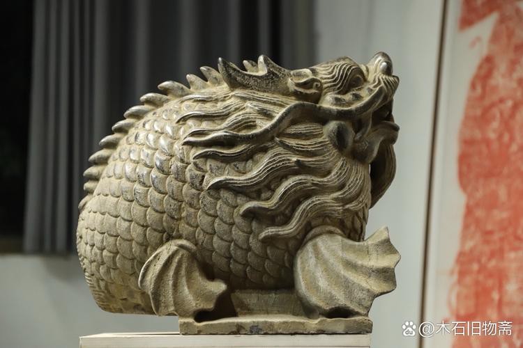 龍頭魚身圖片【《神秘的龍頭魚身圖片》**】