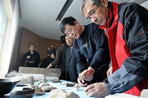 廣西水族【廣西水族主要聚漢譯為水書2,水族自稱睢，】