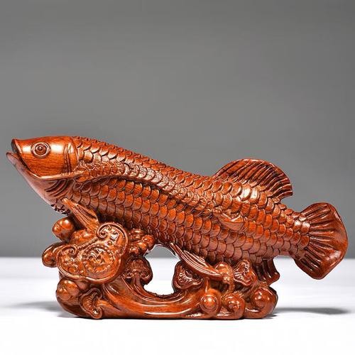 木雕金龍魚圖片【《木雕金龍魚：藝術與靈動的完美融合》】