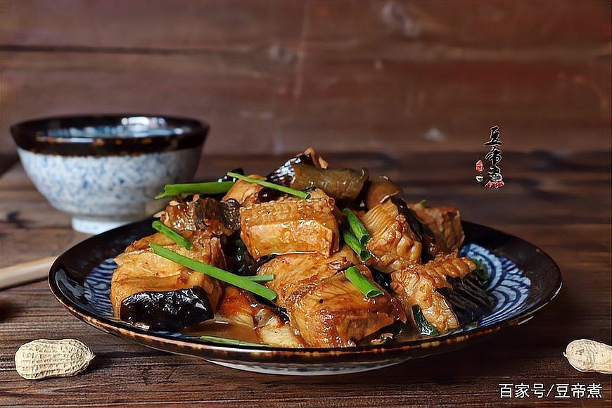魟魚能吃嗎（]魚——深藏毒刺的魔鬼魚）