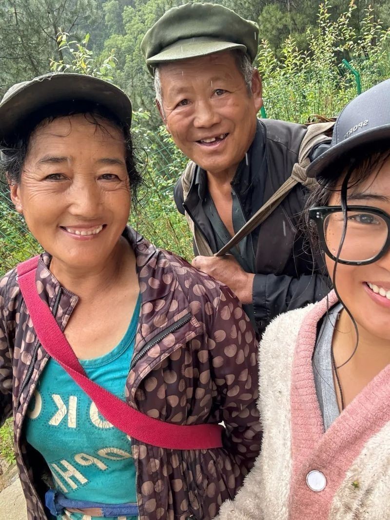 龍龍的視頻風格是怎樣的？