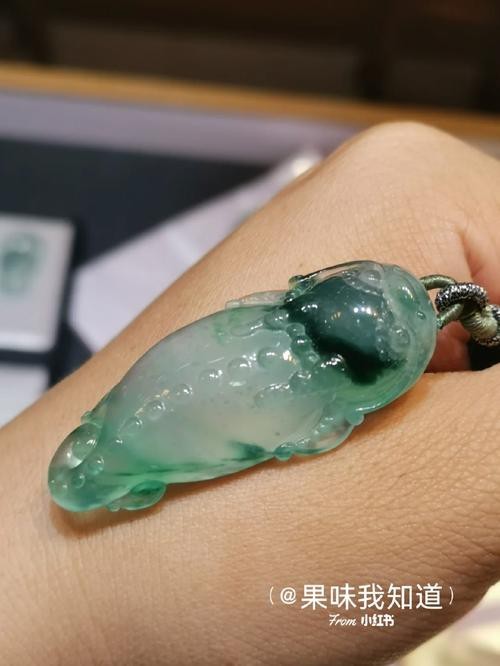翡翠龍魚圖片