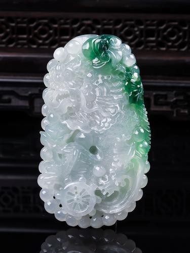 翡翠龍魚圖片