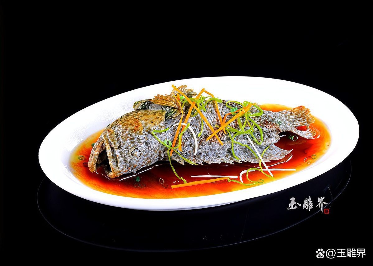 用翡翠做的魚有哪些圖片 用翡翠做的魚有哪些圖片 龍魚論壇 第30張