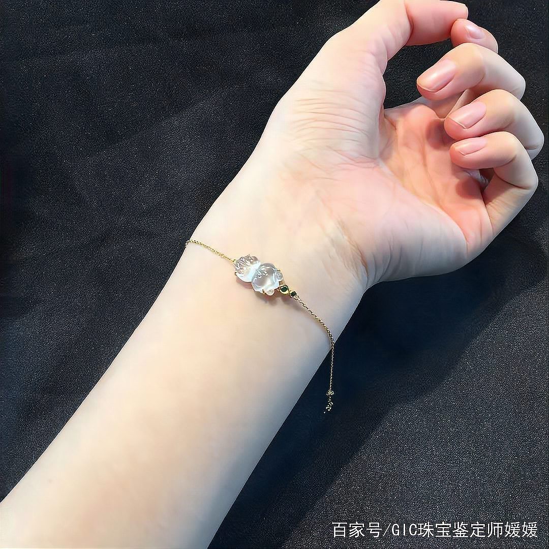 用翡翠做的魚有哪些圖片 用翡翠做的魚有哪些圖片 龍魚論壇 第31張